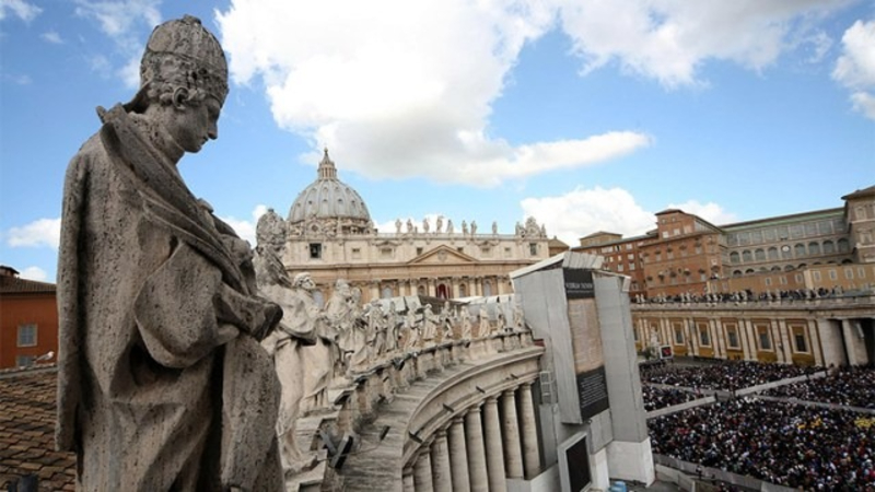 Modern Philanthropy Challenges Vatican’s Historical Financial Stability
