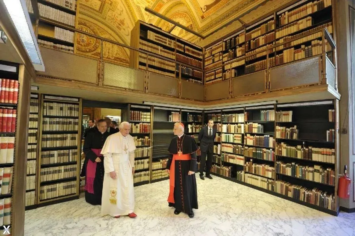 Secret Coffers: How the Vatican Allegedly Misused the Pope’s Private Funds