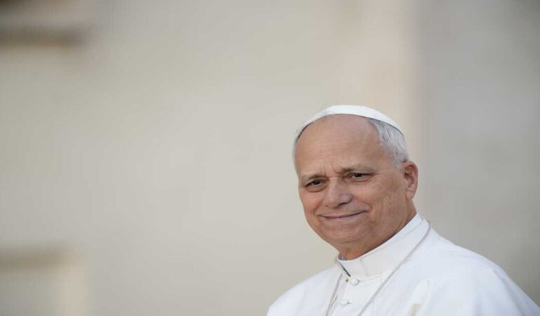 Vatican Donations Decline Amid Transparency and Investment Concerns