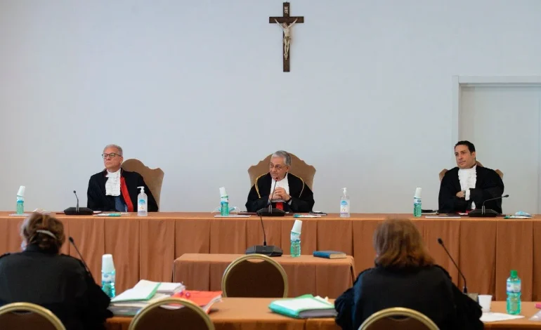 Vatican Financial Scandals in the Courts of Public Opinion