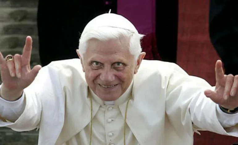 Vatileaks I (2012): When the Pope’s Own Butler Tore Open the Vatican’s Dirty Secrets