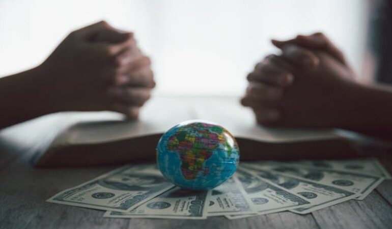 Global Observers Examine Reforms in Religious Financial Oversight