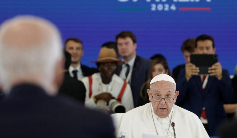 Pope Francis Calls for Digital Ethics in AI Era