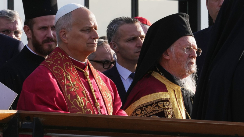 Pope Leo Calls for Christian Unity During Historic Middle East Gathering