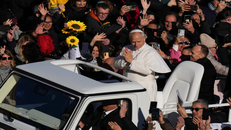 Pope Leo Reflects on Gratitude Ahead of His First Thanksgiving Abroad