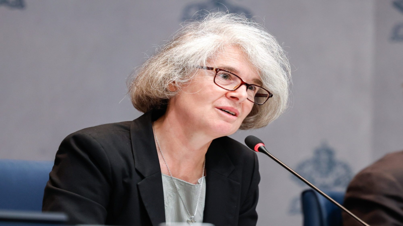 Synod Study Groups Outline Expanding Roles for Women in Ongoing Church Reforms