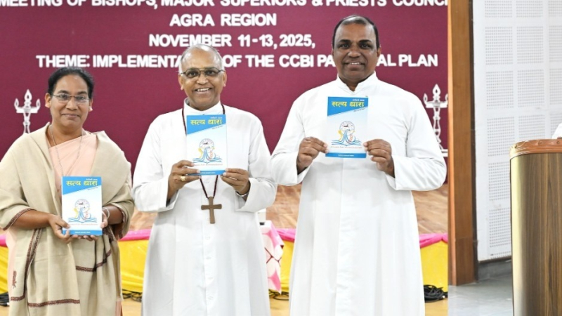 Varanasi Diocese Unveils 2026 Hindi Bible Diary to Guide Faith Formation