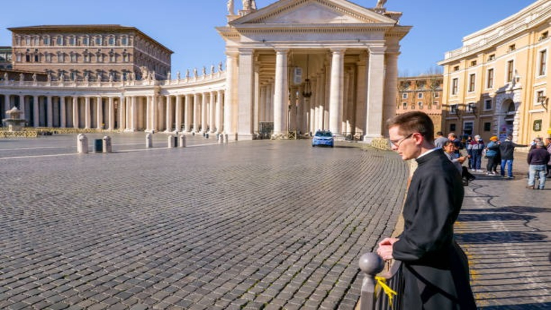 Vatican Officials Evaluate Partnerships for Fintech Education