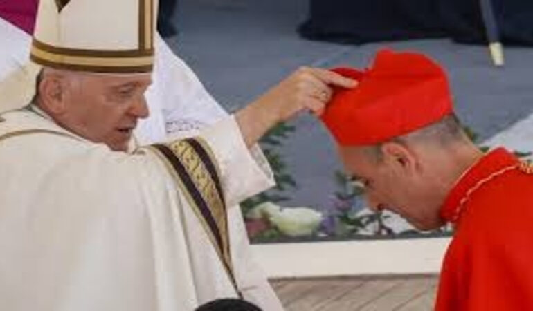 Vatican Publishes Updated Human Rights Doctrine