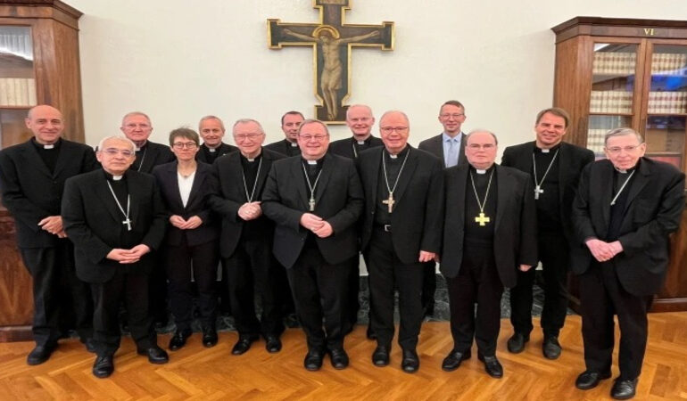 Vatican and German Bishops Continue Dialogue on Synodal Conference Plans