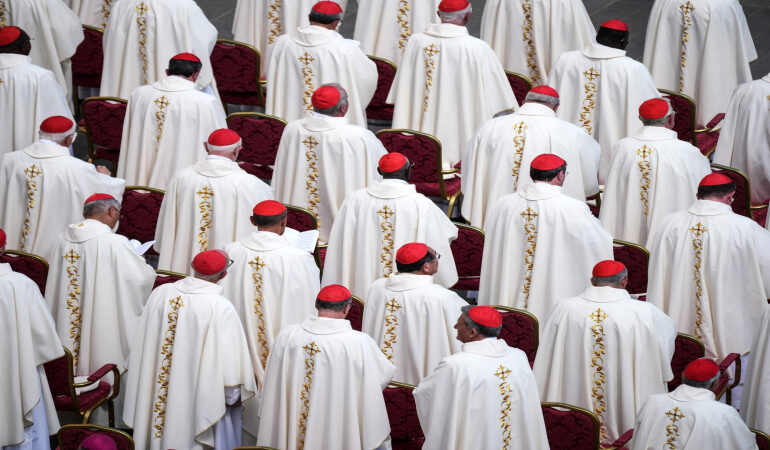 Vatican officials under investigation for offshore accounts