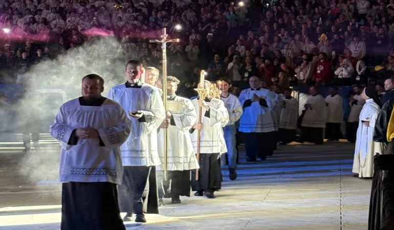 Youth Gathering in Indianapolis Highlights a Growing Spiritual Renewal