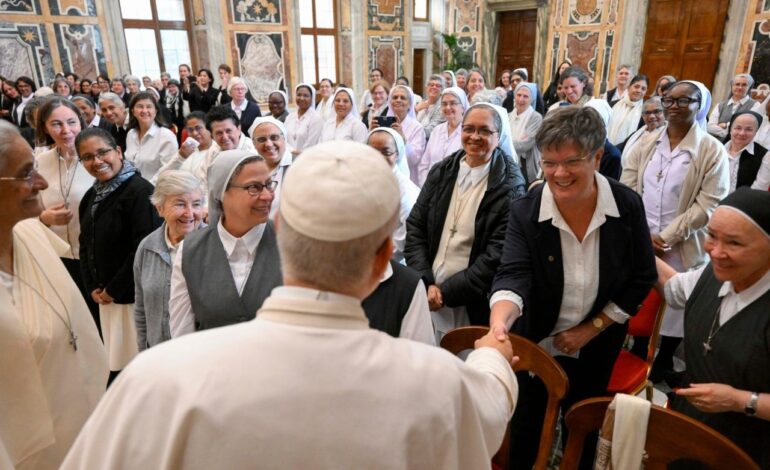 Pope Leo Reminds Religious Sisters That True Fidelity Begins in Encounter with the Risen Christ