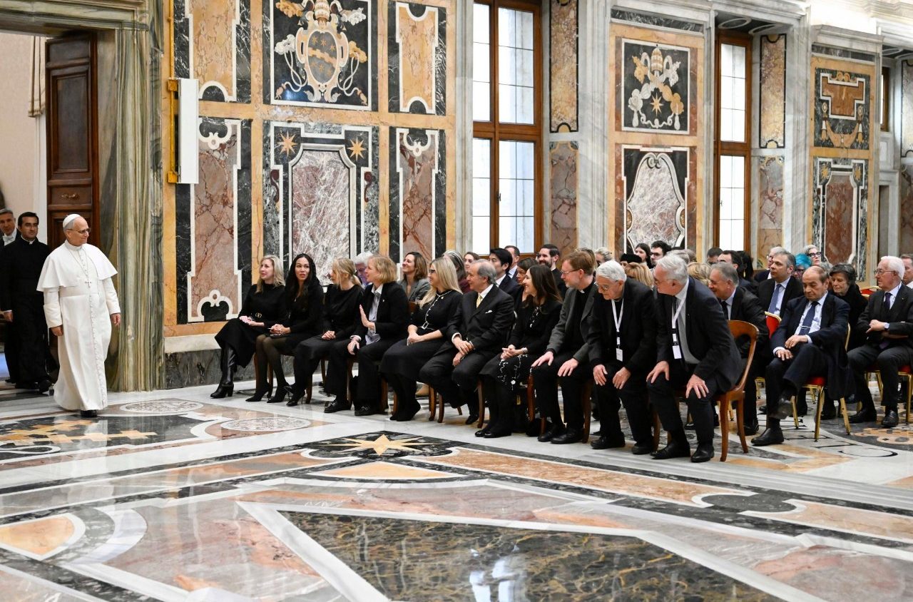 Pope Leo XIV Warns That Children and Adolescents Are Vulnerable to AI Manipulation