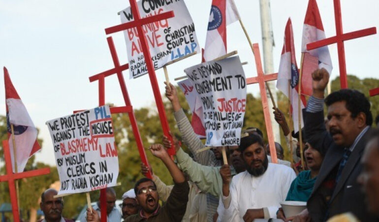 Catholic Human Rights Groups Mobilize Against Rising Persecution of Minority Faiths