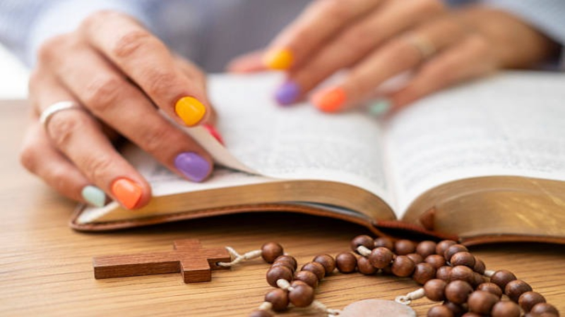 How Theological Discernment Is Reframing Catholic Engagement With Modern Ethical Dilemmas