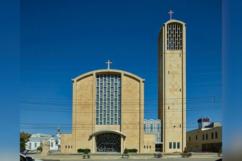 Ohio Diocese Faces Legal Scrutiny Over Handling of Student Abuse Allegations