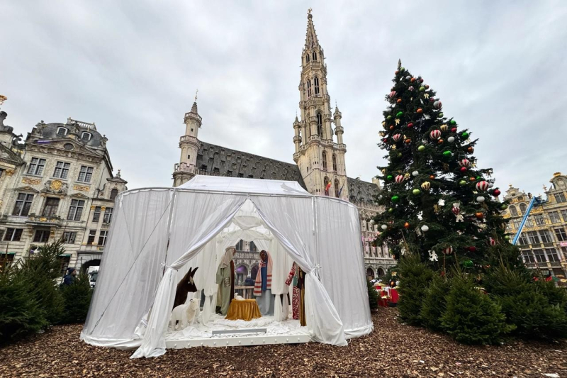 Belgian Nativity Scene Theft Sparks Debate Over Sacred Art and Public Respect