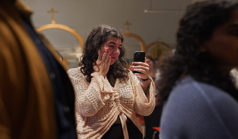 Small US Faith Groups Respond to Rising Social Isolation