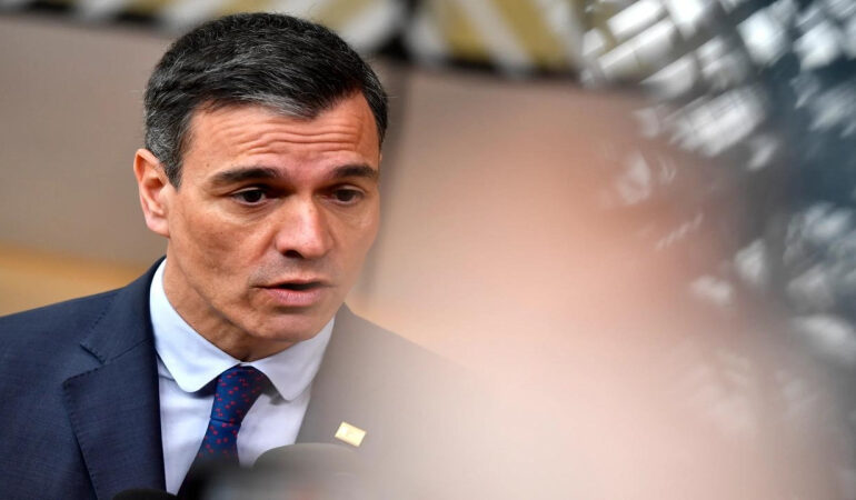 Spanish Church and Government Exchange Sharp Public Criticism