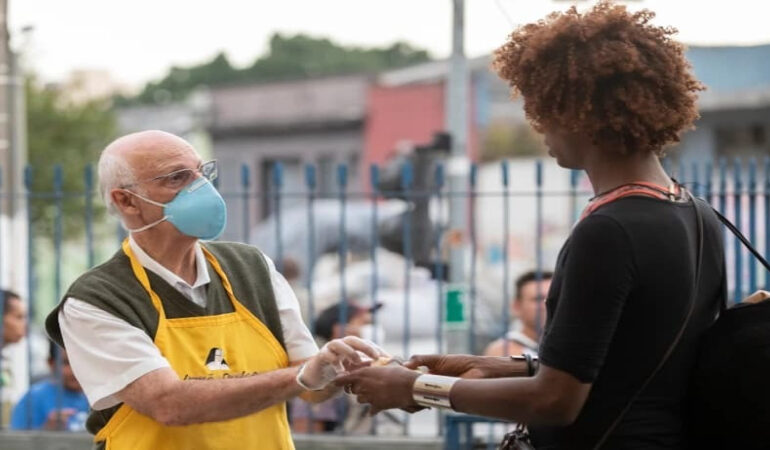 Brazilian Cardinal Restricts Priest’s Online Ministry After Political Attacks