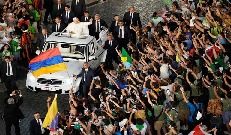 Faith in a Fragmented World: How Catholic Culture Is Adapting Without Losing Its Soul