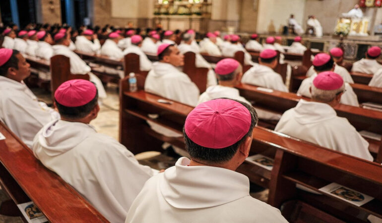 Filipino Bishop Urges Simplicity in Episcopal Gatherings