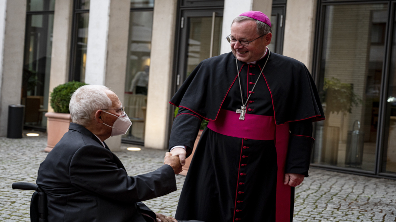 German Bishops Elect Bishop Heiner Wilmer as President Amid Ongoing Synodal Debate