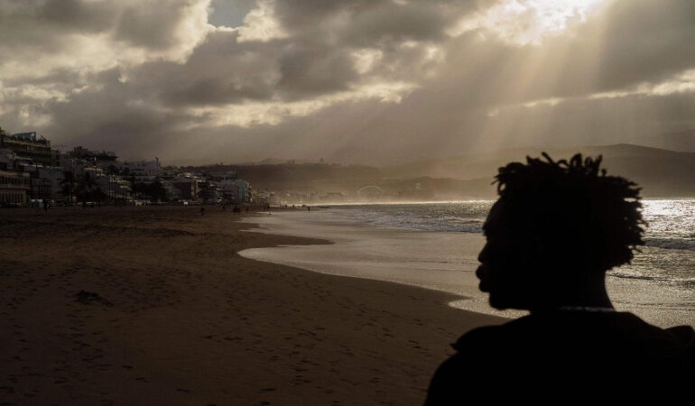 Spain Approves Migrant Regularisation as Church Stresses Human Dignity