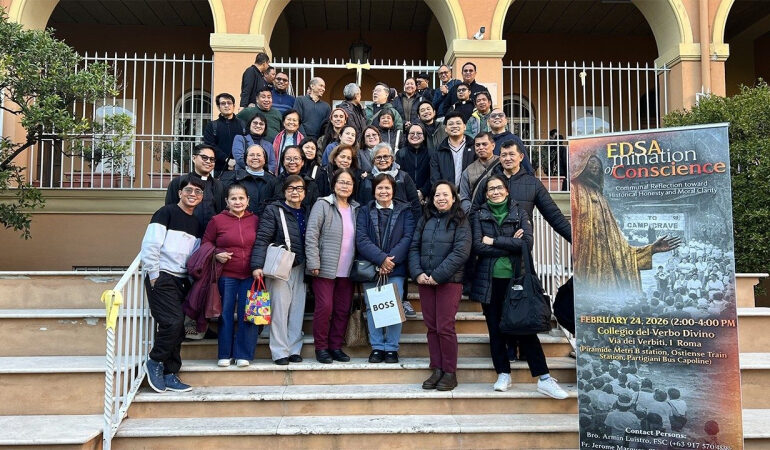 Filipinos in Rome Mark 40 Years Since EDSA People Power with Prayer and Reflection