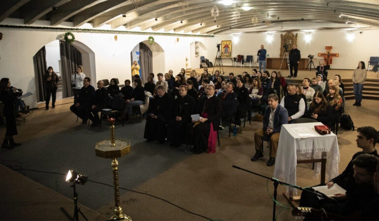 Caritas Marks Ukraine Prayer Day with Renewed Solidarity and Humanitarian Commitment