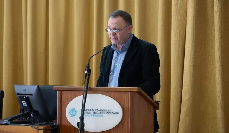 Climate Anxiety Rising Among Youth as Awareness Fails to Translate Into Confidence