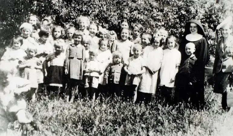 Poland commemorates religious sisters who risked their lives to save Jews during World War II