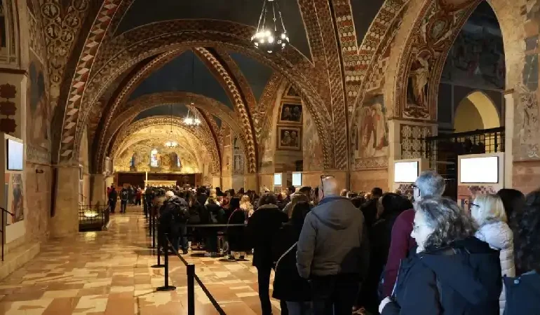 Public Veneration of St Francis of Assisi Relics Concludes After Global Pilgrimage