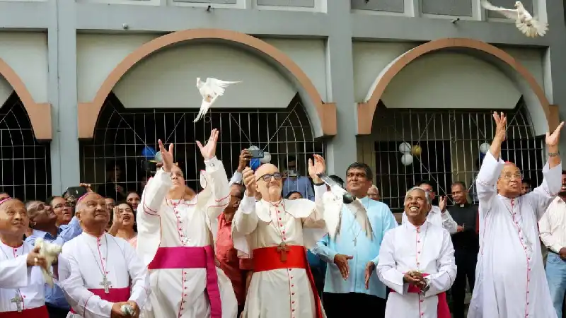 Bangladesh Bishops Decline State Stipend for Priests, Emphasize Church Independence