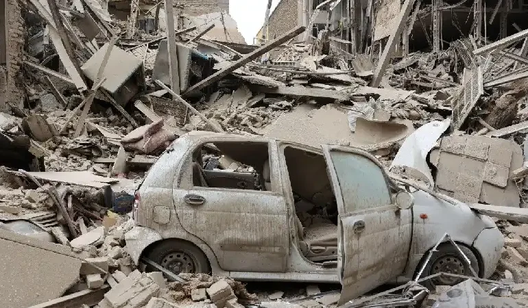 Heavy Bombing Reported in Tehran as Middle East Conflict Enters Third Week