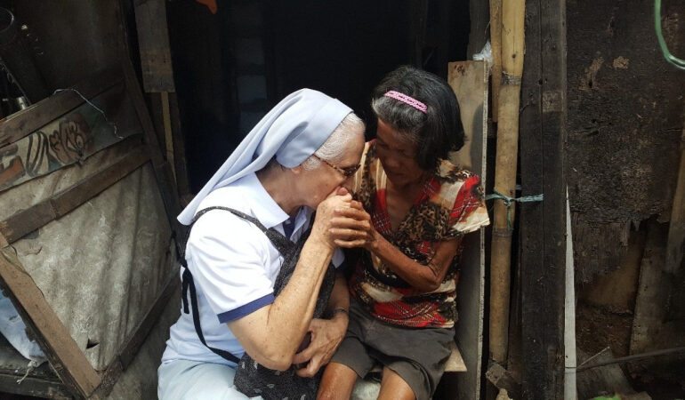 Missionary Sisters Bring Eucharistic Hope to Manila’s Poorest Communities