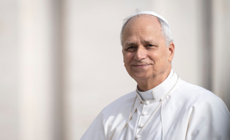 Pope Leo Receives Telemedicine System to Expand Pediatric Healthcare Access