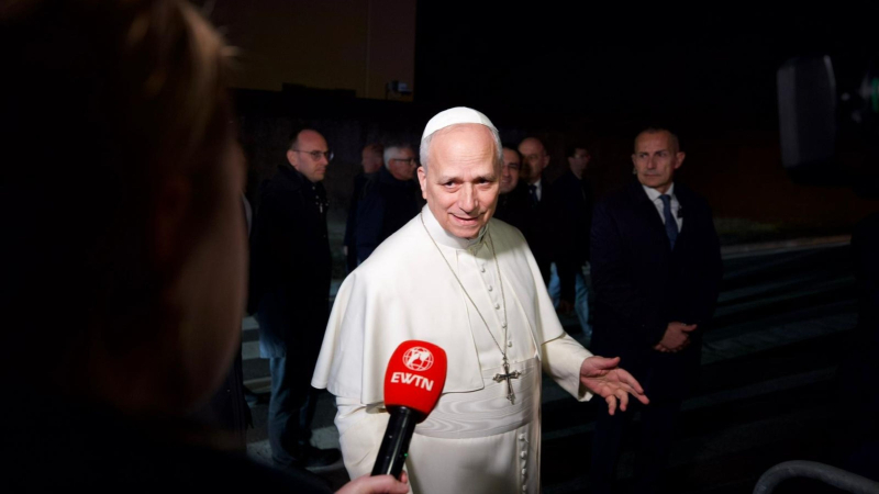 Pope Leo XIV Declines Comment on Jimmy Lai Case, Reaffirms Call for Peace