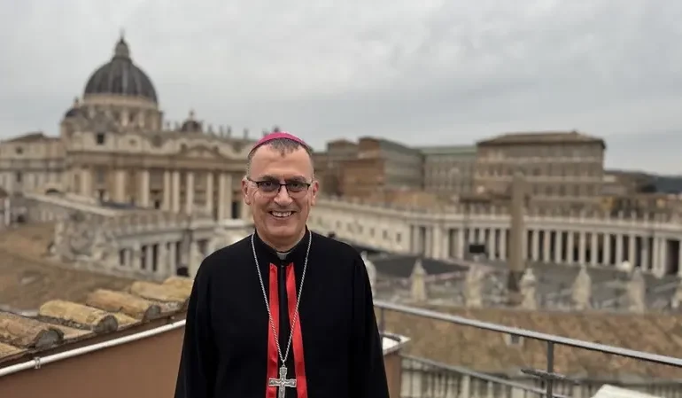 Pope Grants Ecclesiastical Communion to Newly Elected Chaldean Patriarch in Landmark Step for Church Unity