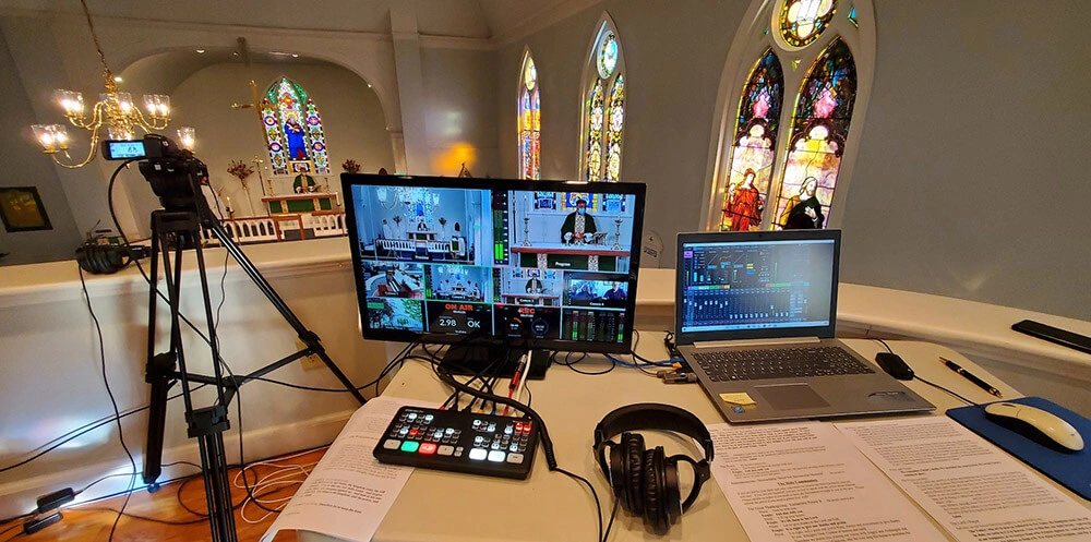 Technology and the Global Church Spreading Faith in the Digital Age