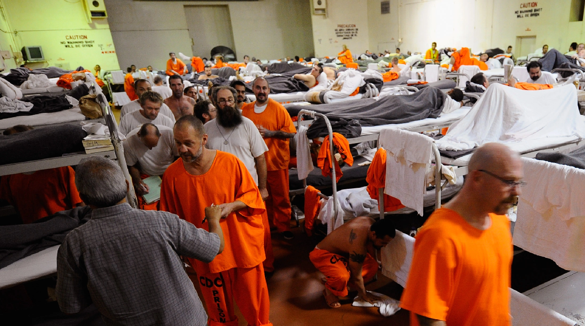 Pope Leo XIV Tells Inmates at Bata Prison That  No One Is Excluded from God’s Love