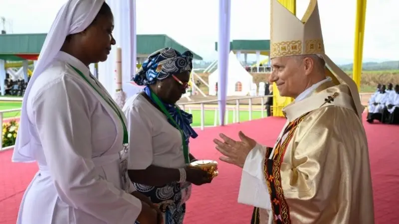 Pope Leo XIV Calls for Faith and Reconciliation During Mass in Bamenda